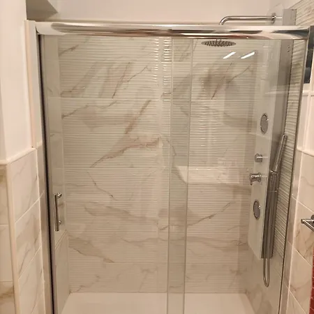 Tarajalluxuryroom Pensjonat